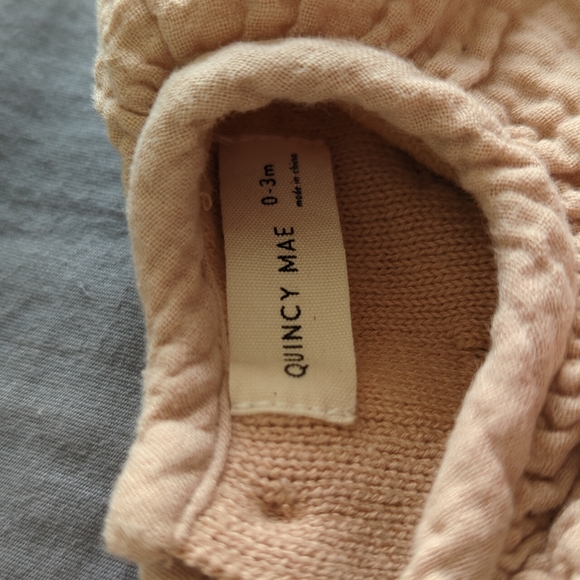 Quincy Mae sweater - Picture 2 of 4